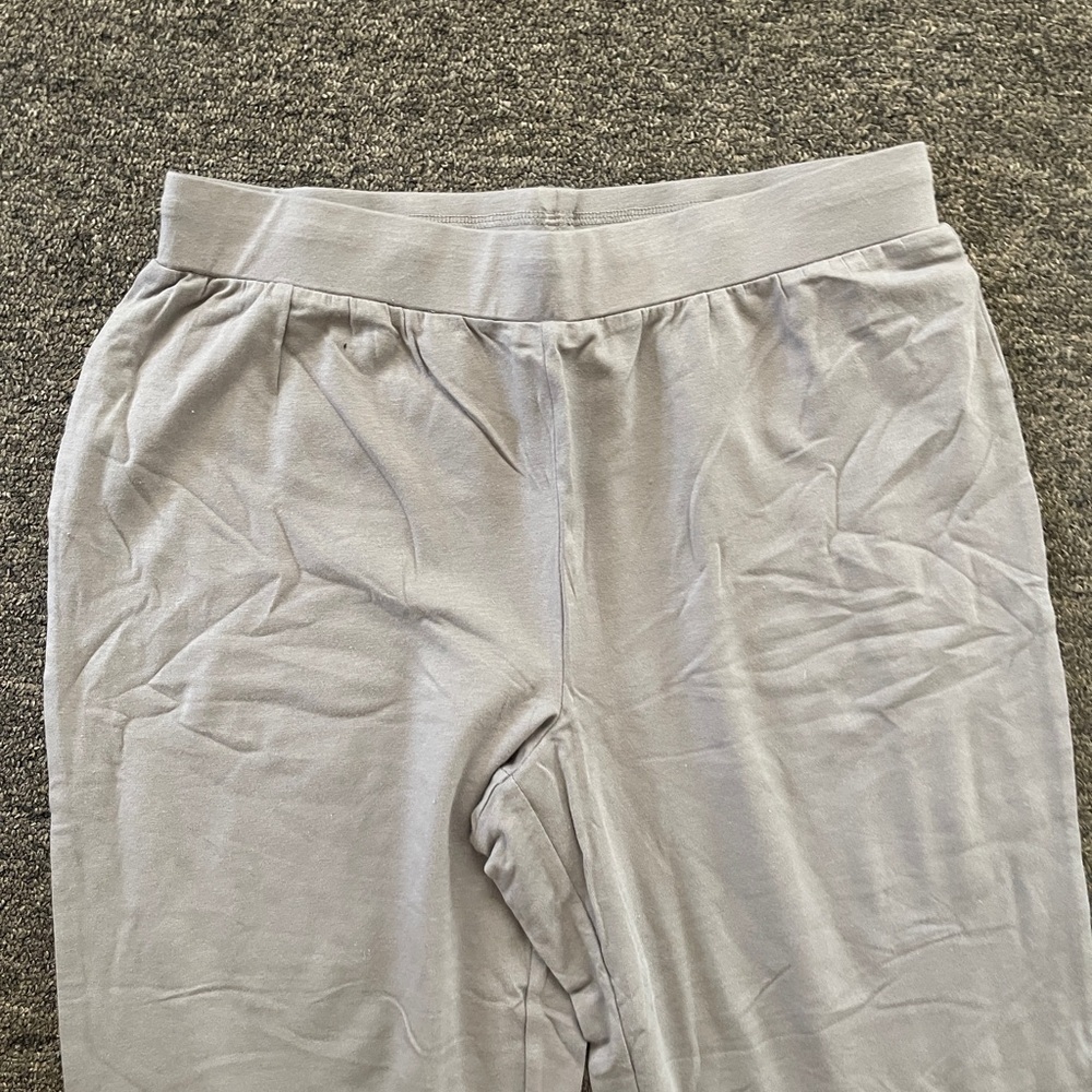 Anybody Pajama Set Grey Size XS wide Leg ruffle Cropped hem - Picture 10 of 13